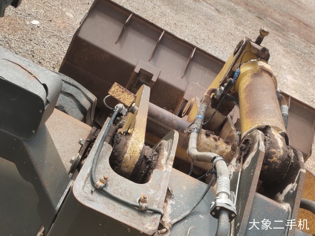山东临工 L955F 装载机