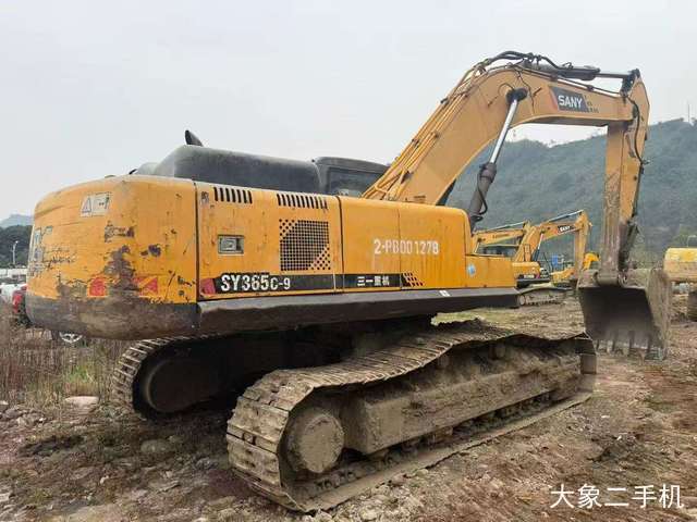 三一重工 SY305C-9 挖掘机