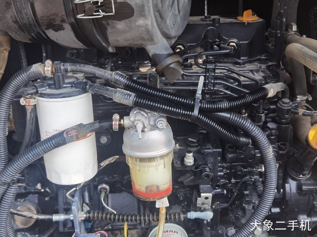 徐工 XE60D 挖掘机