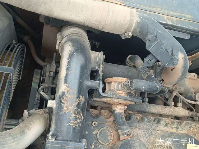 斗山 DH215LC-9 挖掘机