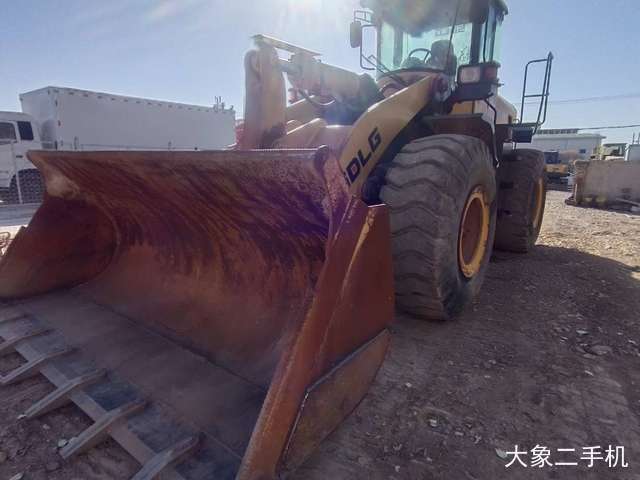 山东临工 L955F 装载机