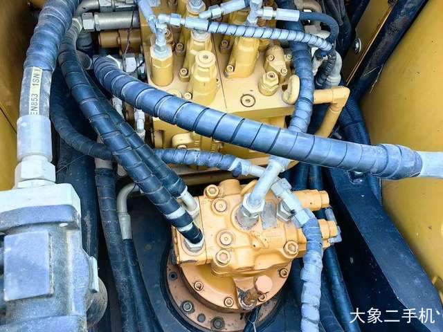 三一重工 SY135C-10 挖掘机