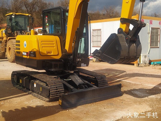 三一重工 SY55C 挖掘机