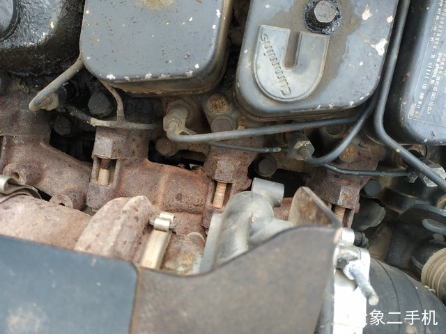 现代 R150LC-9 挖掘机