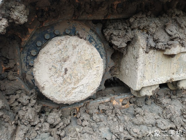 现代 R150LC-9 挖掘机