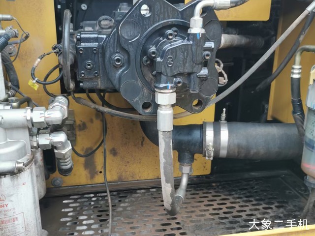 三一重工 SY200C 挖掘机