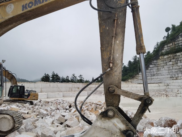 小松 PC300-7 挖掘机