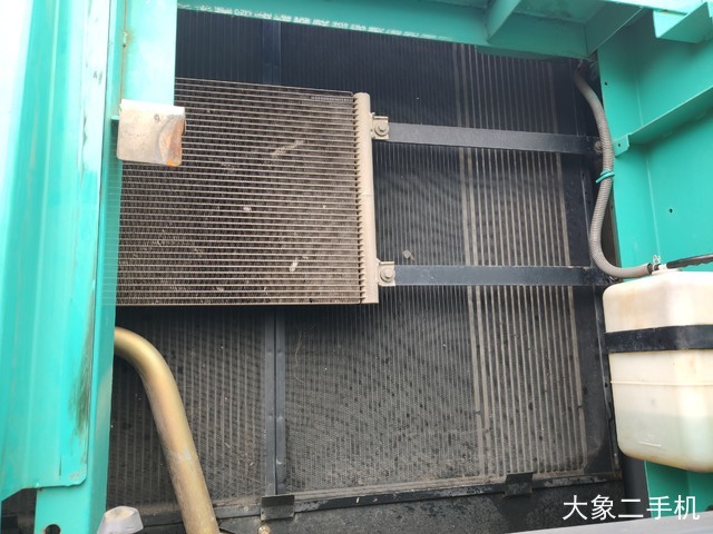 神钢 SK350LC-8 挖掘机