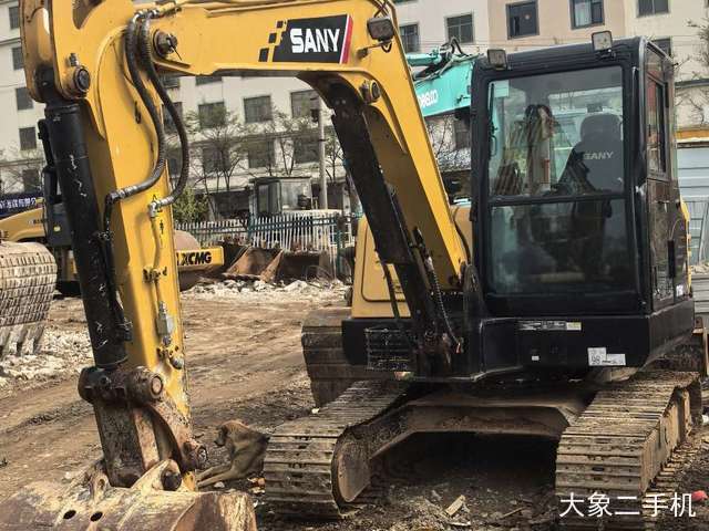 三一重工 SY60C 挖掘机