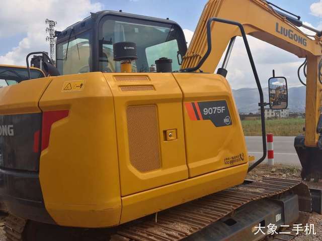 柳工 CLG9075E 挖掘机