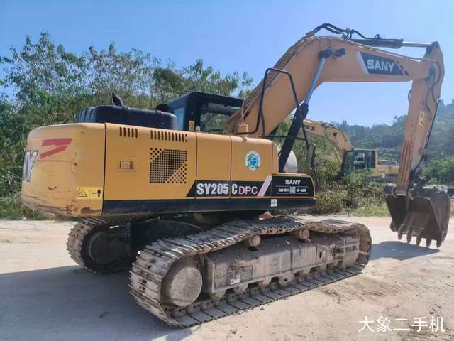 三一重工 SY200C 挖掘机