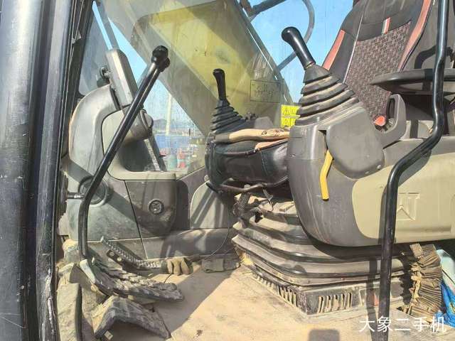 卡特彼勒 320D2L液压 挖掘机