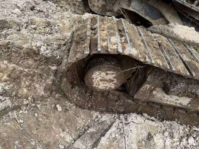 徐工 XE135D 挖掘机