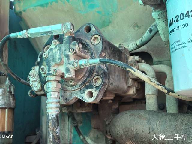 神钢 SK350LC-8 挖掘机