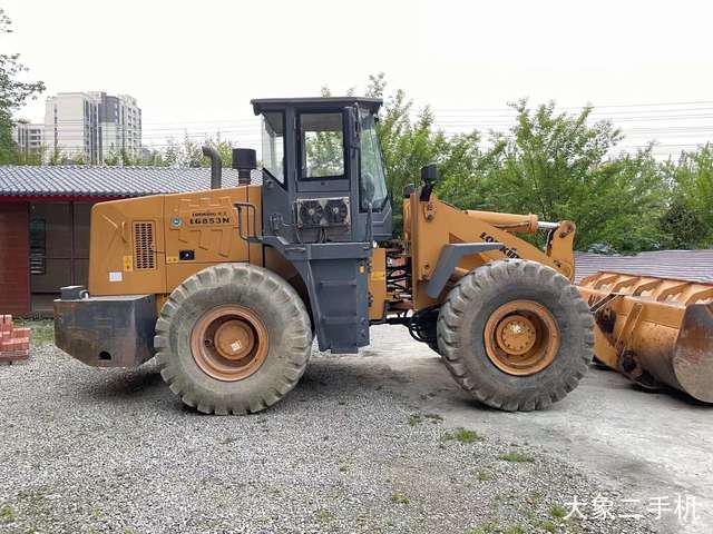 龙工 LG853N 装载机
