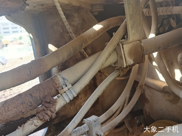 山东临工 L955F 装载机