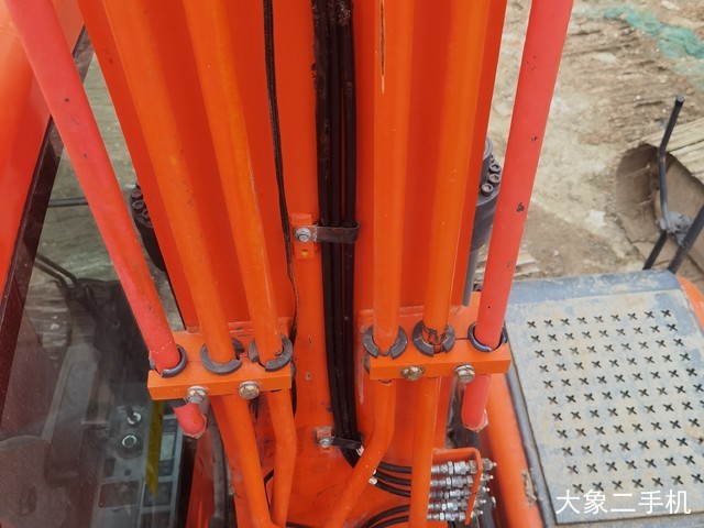 斗山 DX130-9C 挖掘机