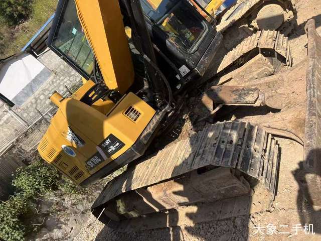 三一重工 SY75C-8 挖掘机