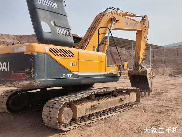 现代 275LVS 挖掘机