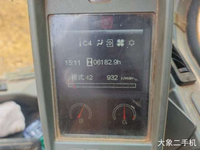 山东临工 E6135F 挖掘机