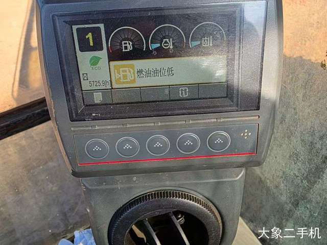 卡特彼勒 318D2L小型液压 挖掘机