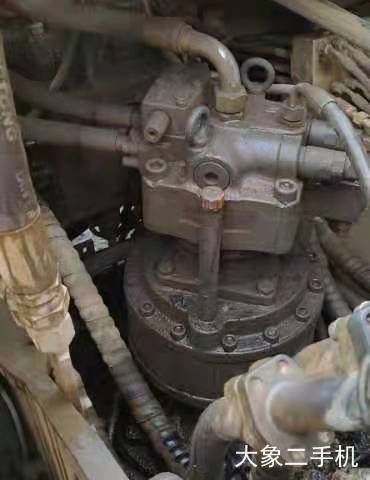 徐工 XE215 挖掘机