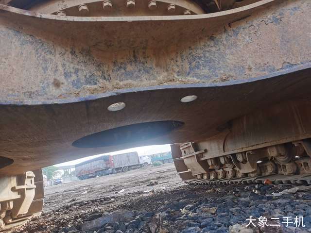 三一重工 SY285C 挖掘机