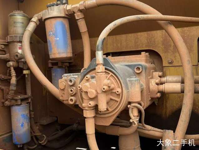 徐工 XE390CH 挖掘机