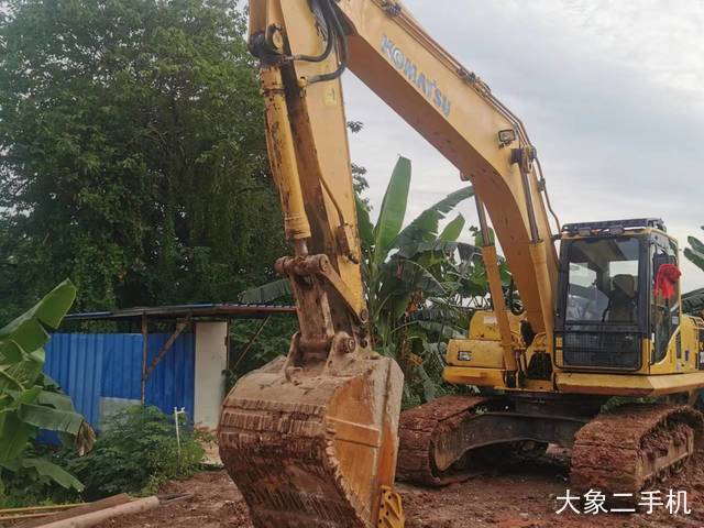 小松 PC200-8N1 挖掘机