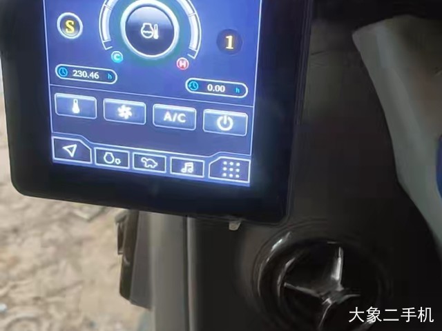 三一重工 SY55C 挖掘机