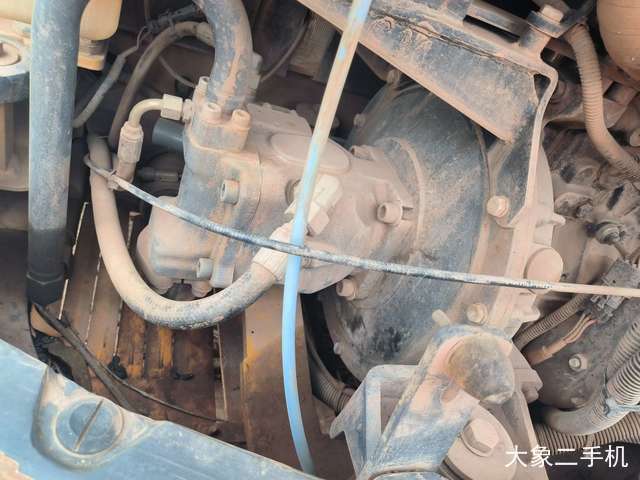 徐工 XE60D 挖掘机