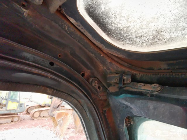 神钢 SK350LC-8 挖掘机