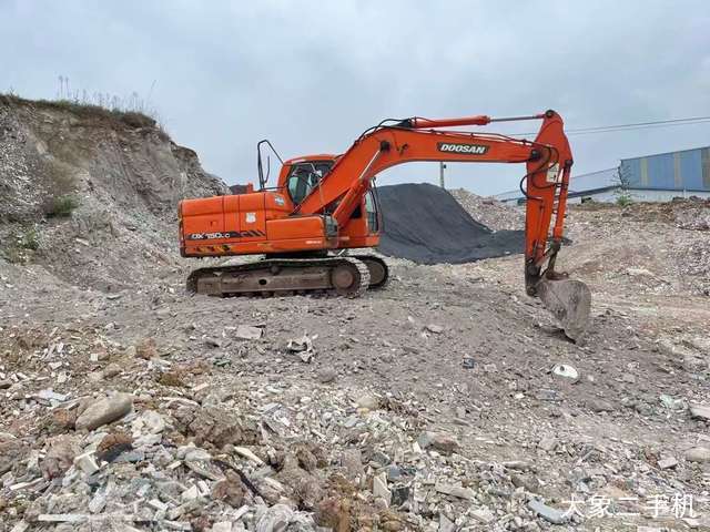 斗山 DX120-9C 挖掘机