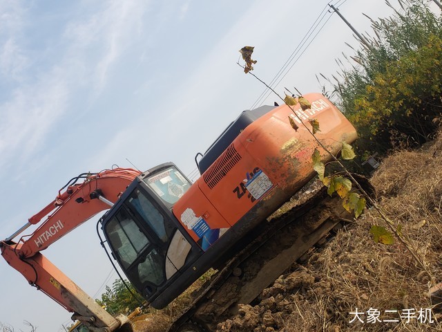 日立 ZX200-5A 挖掘机