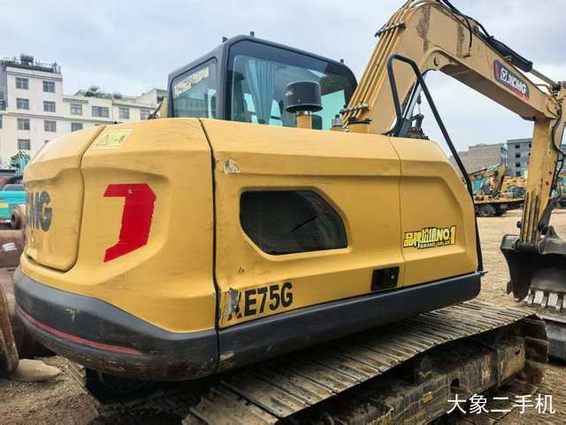 徐工 XE75G 挖掘机
