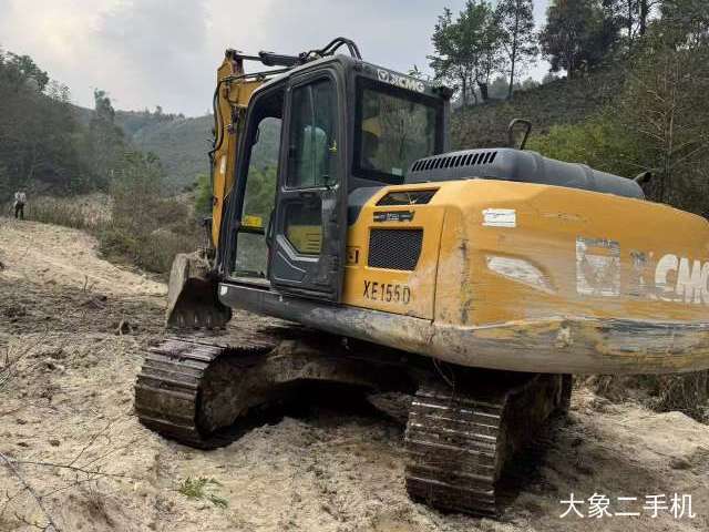 徐工 XE135D 挖掘机