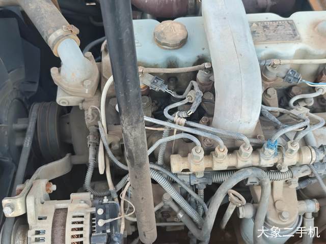 新源 XY75W-8 挖掘机
