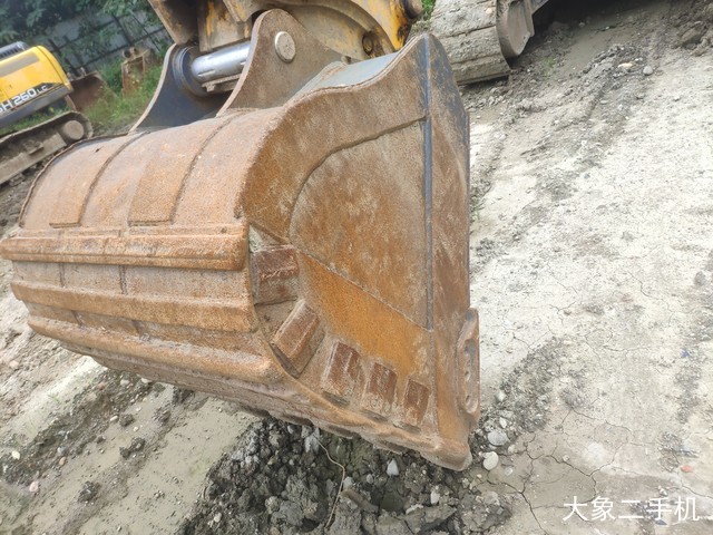 住友 SH210-6 挖掘机