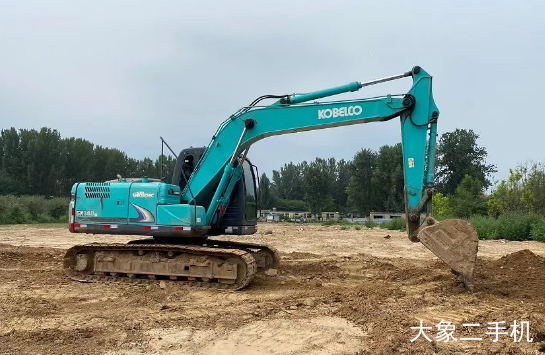 神钢 SK140LC-8 挖掘机