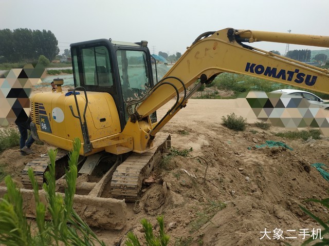 小松 PC56-7 挖掘机