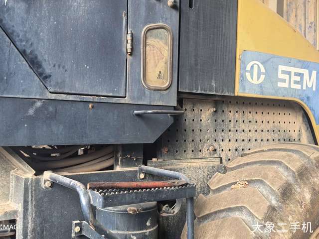 山工 SEM522 压路机