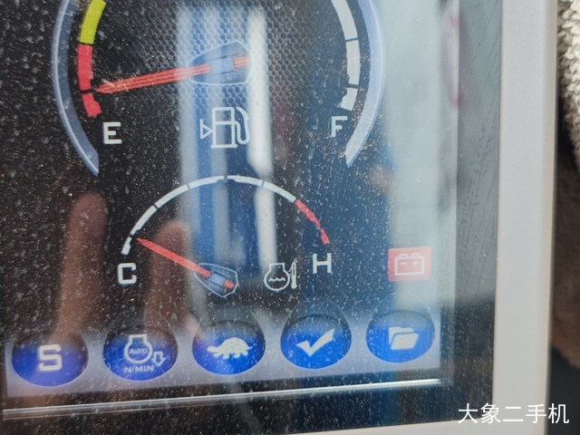 三一重工 SY135C 挖掘机