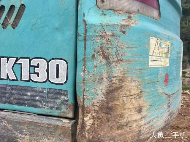神钢 SK130-8 挖掘机