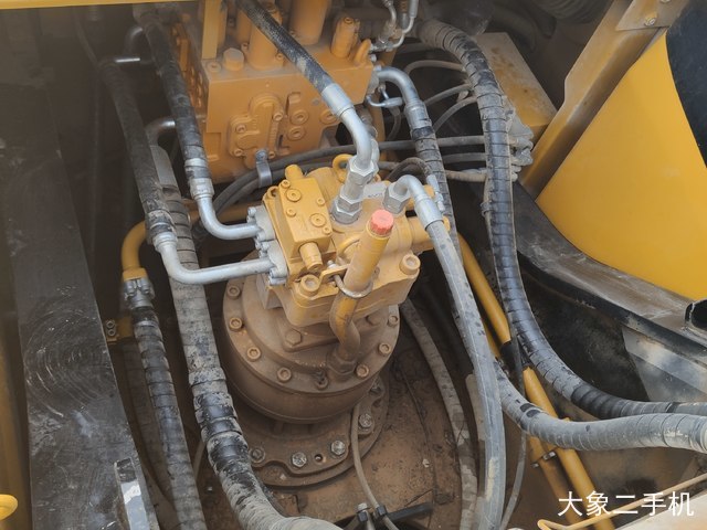 三一重工 SY265C-10 挖掘机