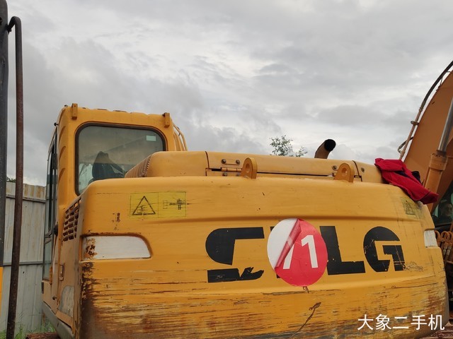 山东临工 LG6150 挖掘机