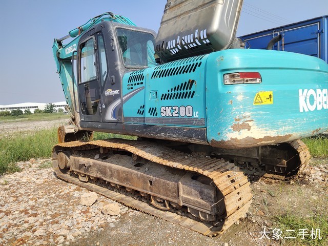神钢 SK260LC-8 挖掘机