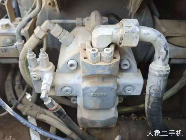 徐工 XE60D 挖掘机