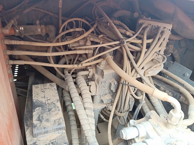 日立 ZX240-5A 挖掘机