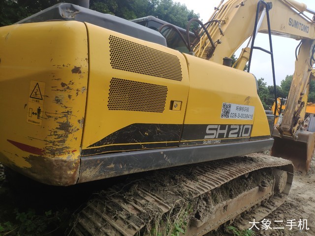 住友 SH210-6 挖掘机