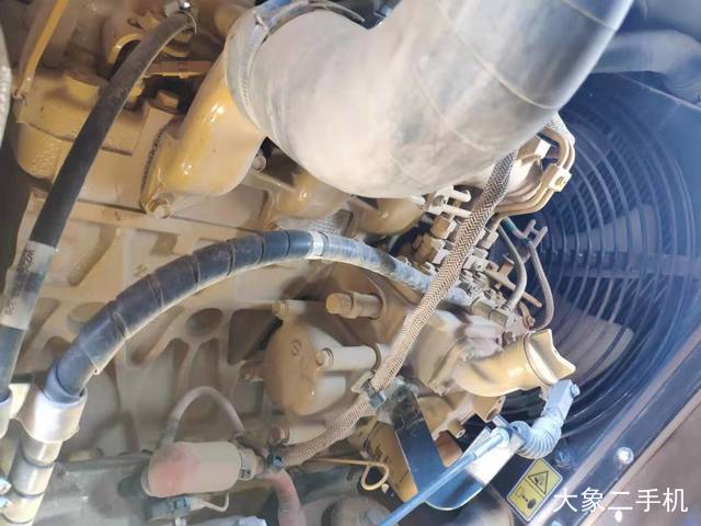 卡特彼勒 305.5E2小型液压 挖掘机